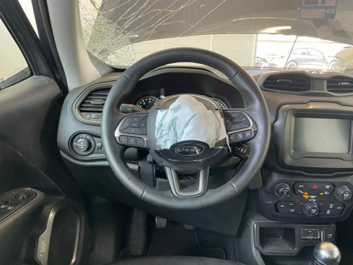 Jeep Renegade 1.0 T3 Limited (15)
