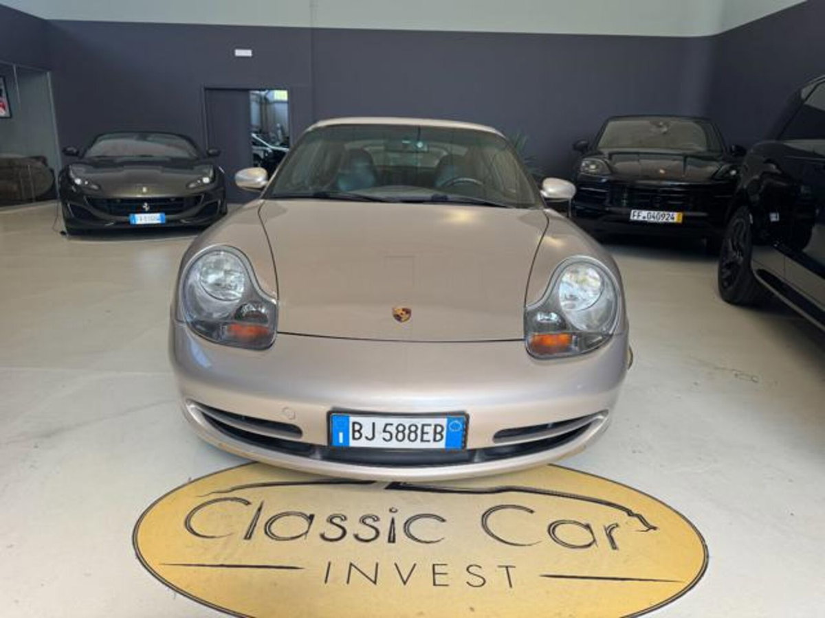 Porsche 911 Coupé 3.4 Carrera (2)
