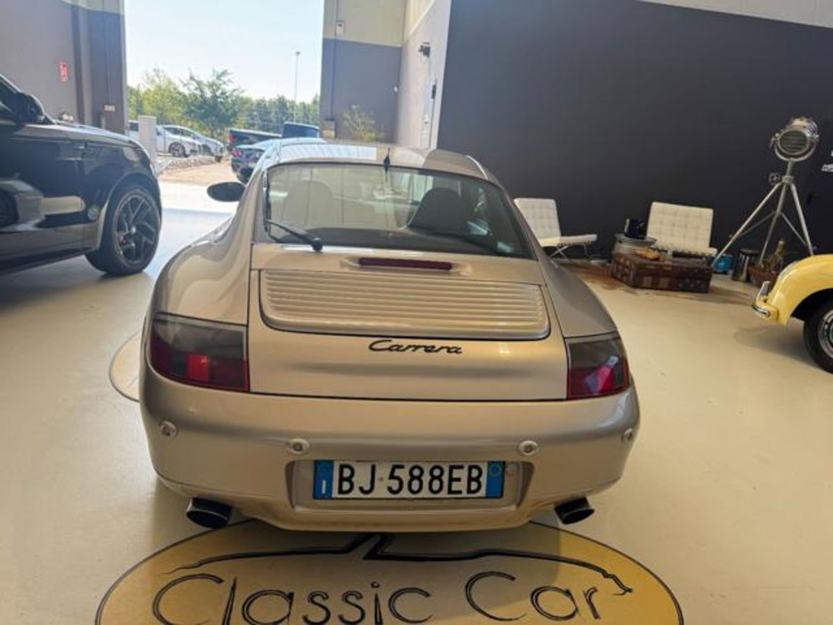 Porsche 911 Coupé 3.4 Carrera (5)