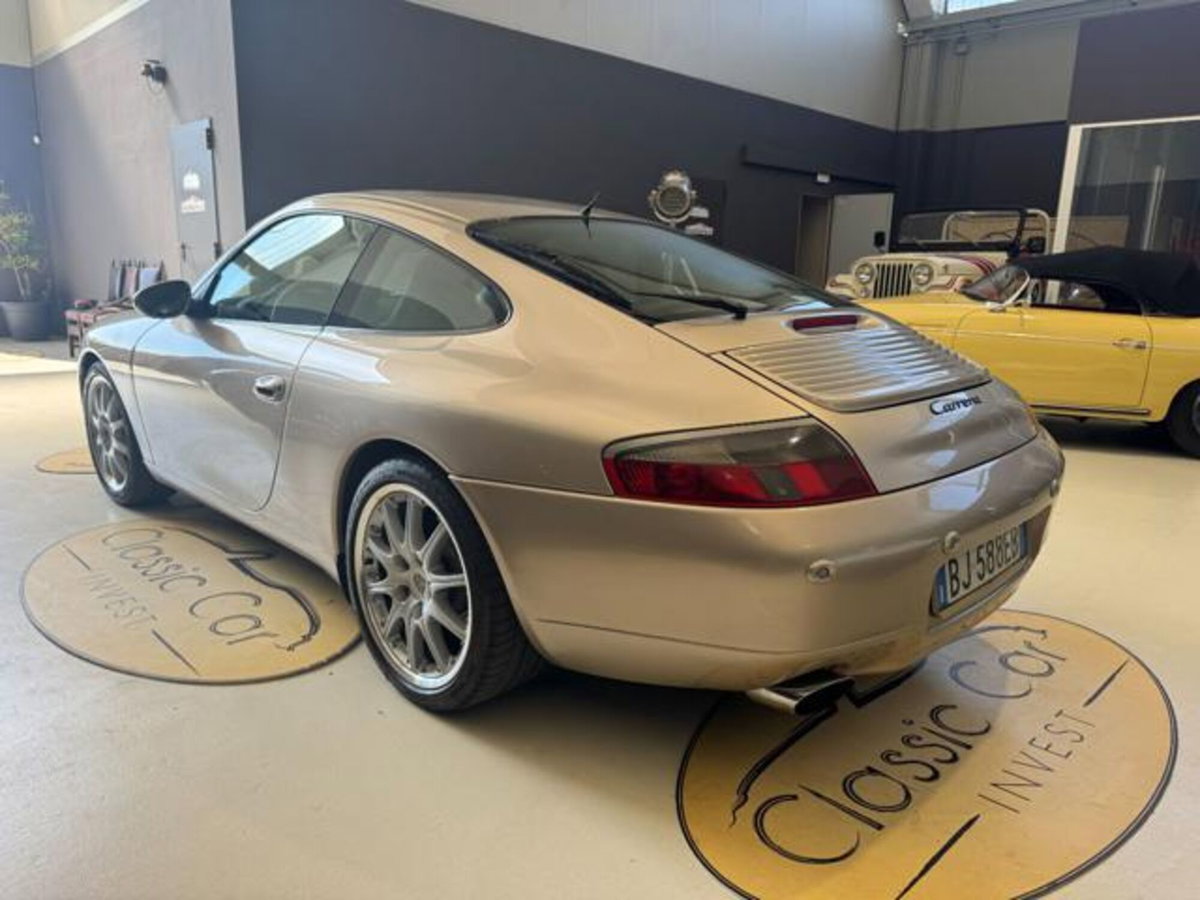 Porsche 911 Coupé 3.4 Carrera (6)