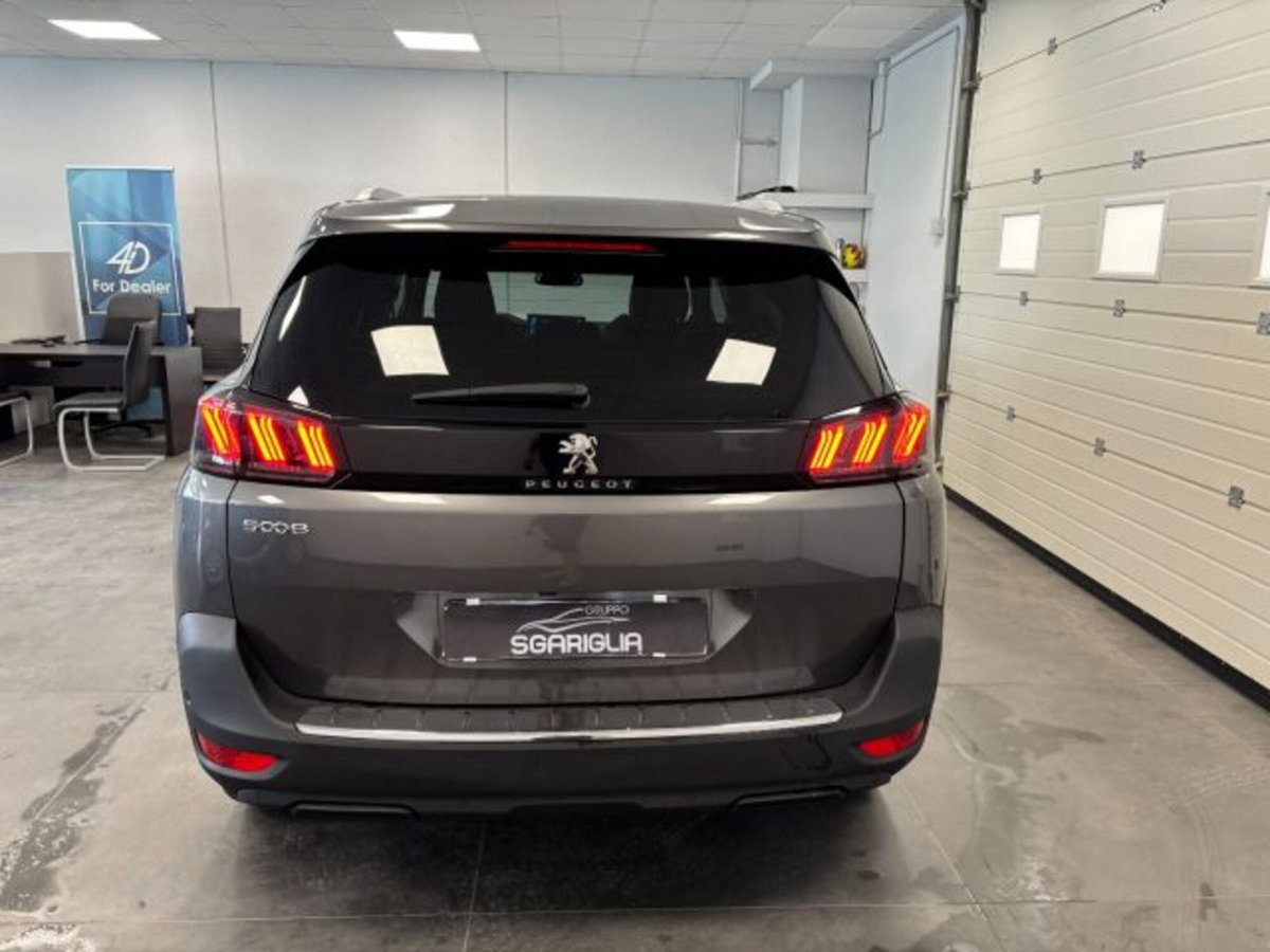 Peugeot 5008 1.5 bluehdi Allure Pack s&s 130cv eat8 (5)