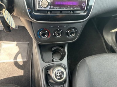 Fiat Punto 1.4 8V 5 porte Natural Power Easy (15)