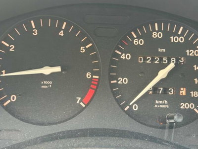 Opel Corsa 1.0i 12V cat 3 porte 100 (14)