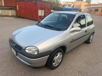 Opel Corsa 1.0i 12V cat 3 porte 100 (17)