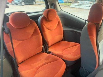 Citroen C2 1.1 Evolution (17)