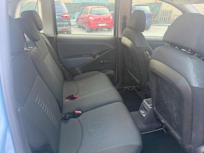 Fiat Idea 1.4 16V Emotion (16)
