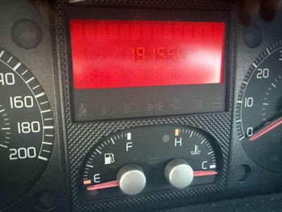 Fiat Idea 1.4 16V Emotion (7)