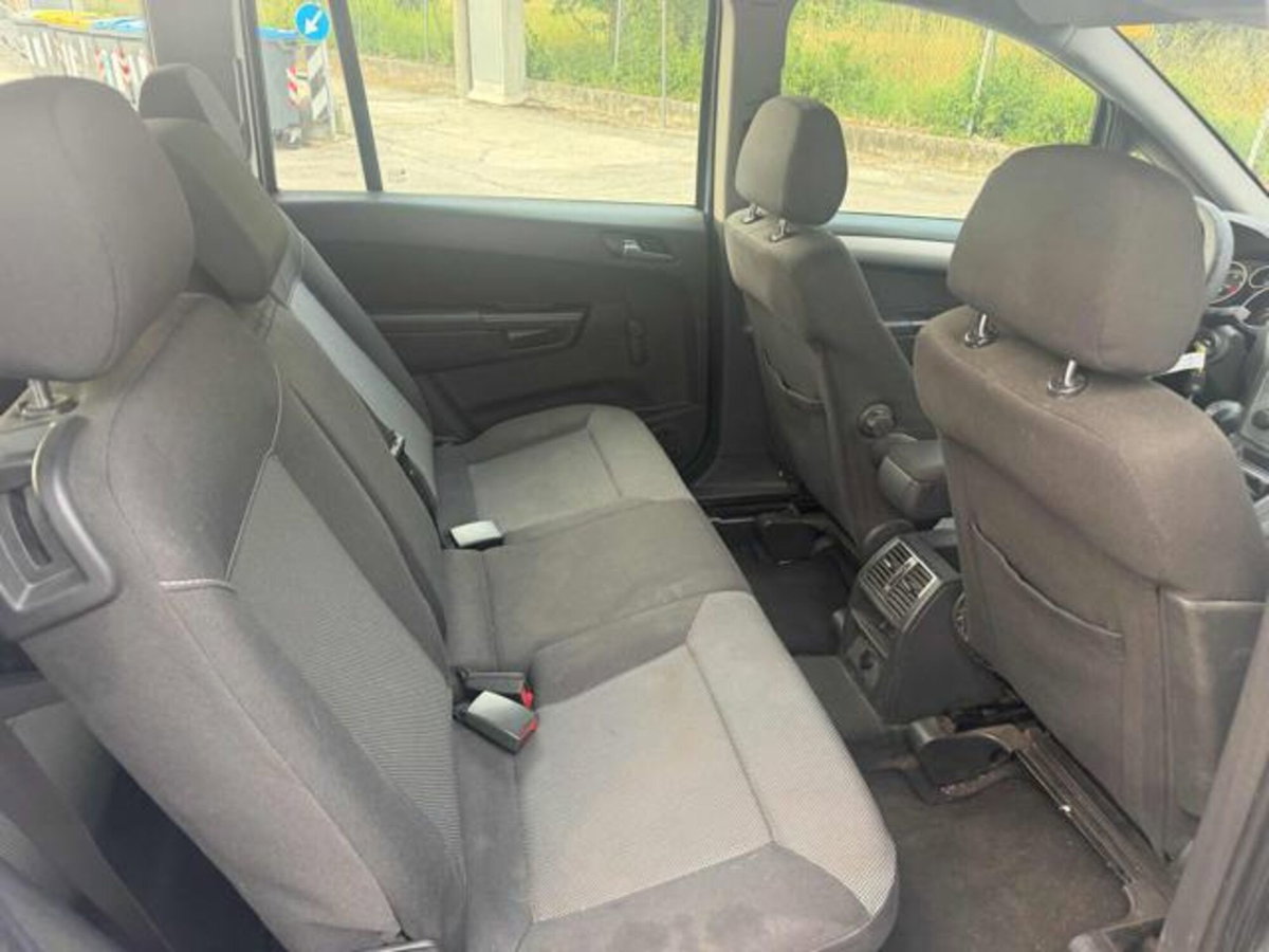 Opel Zafira 1.7 CDTI 110CV Enjoy (4)