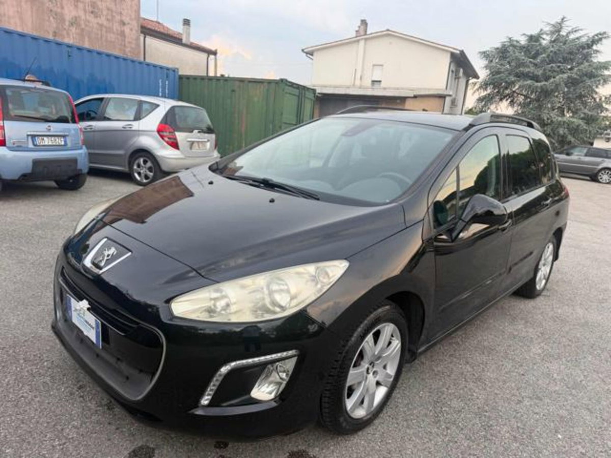 Peugeot 308 SW 1.6 8V e-HDi 112CV Stop&Start robotiz. Active
