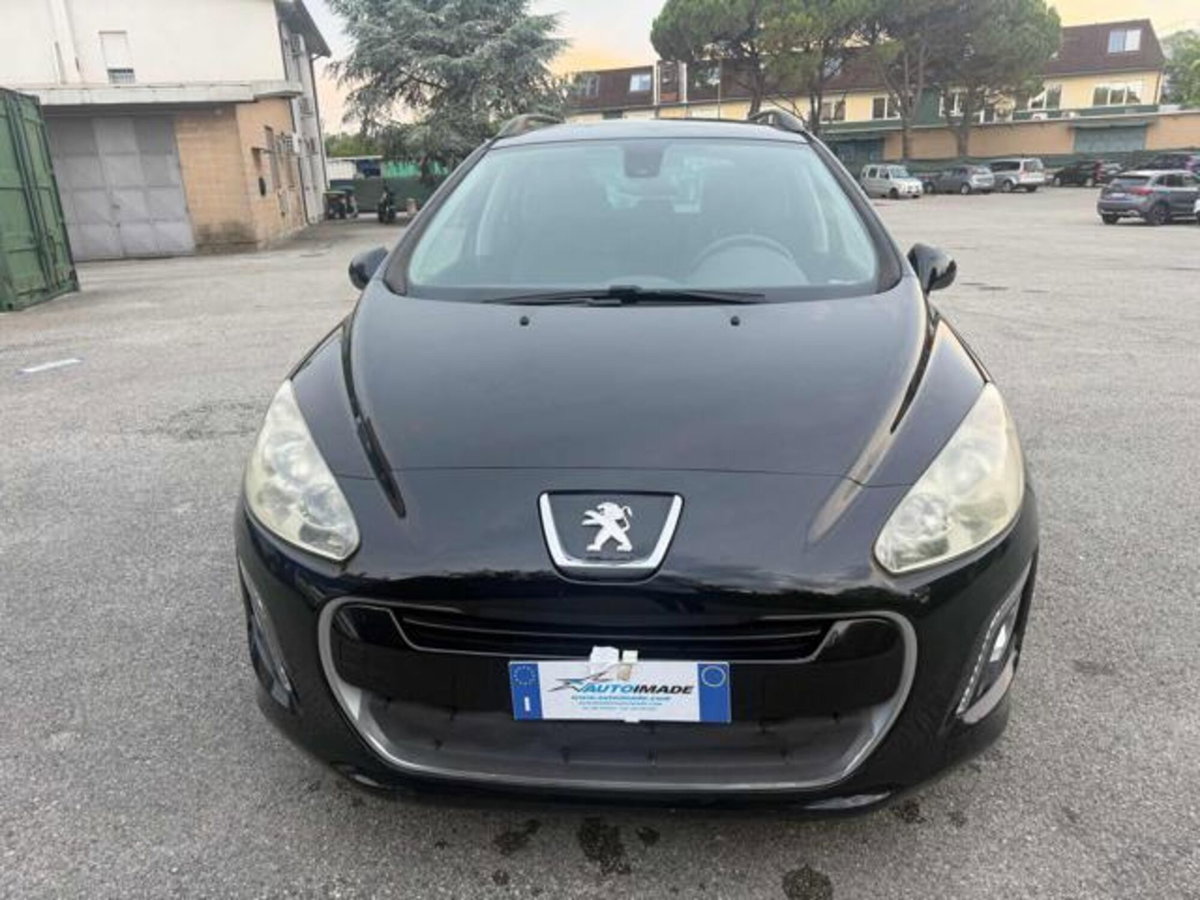 Peugeot 308 SW 1.6 8V e-HDi 112CV Stop&Start robotiz. Active (2)
