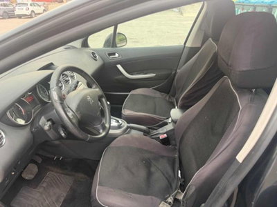 Peugeot 308 SW 1.6 8V e-HDi 112CV Stop&Start robotiz. Active (5)