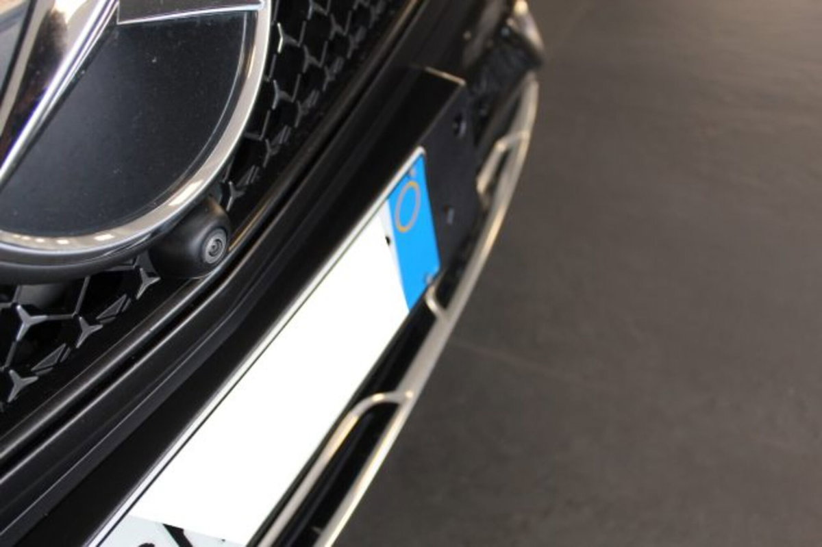 Mercedes-Benz GLC 220 d 4Matic Mild Hybrid AMG Premium Plus (3)