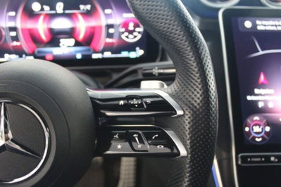 Mercedes-Benz GLC 220 d 4Matic Mild Hybrid AMG Premium Plus (9)