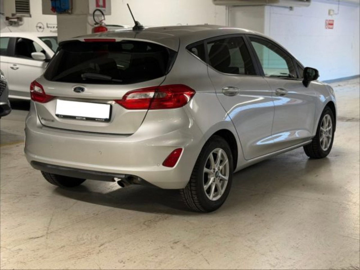 Ford Fiesta 1.1 75 CV GPL 5 porte Titanium (4)