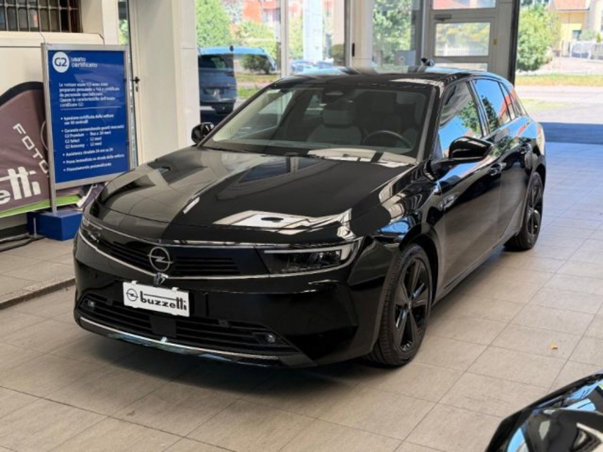 Opel Astra 1.6 Hybrid 180 CV AT8 Elegance (3)