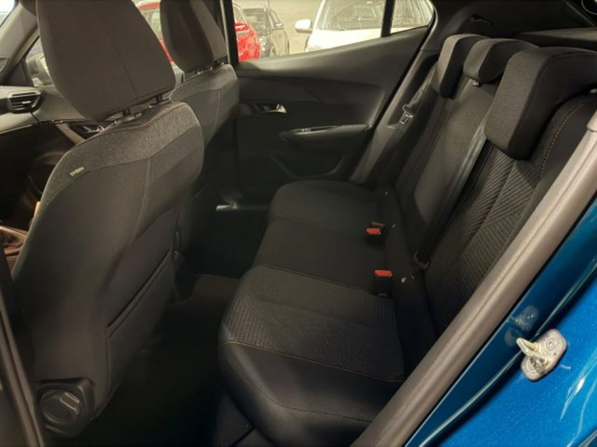 Peugeot 2008 1.2 puretech Style s&s 100cv (20)