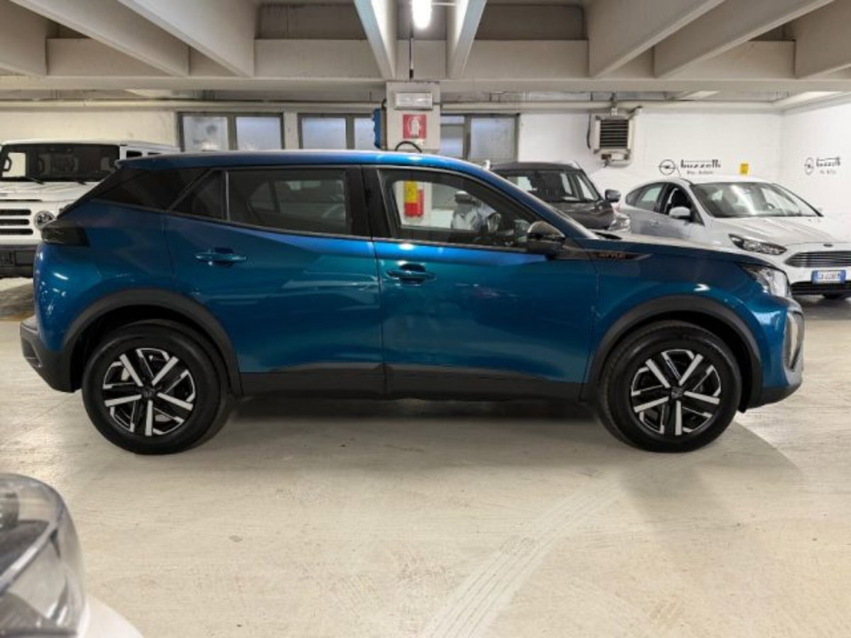 Peugeot 2008 1.2 puretech Style s&s 100cv (4)