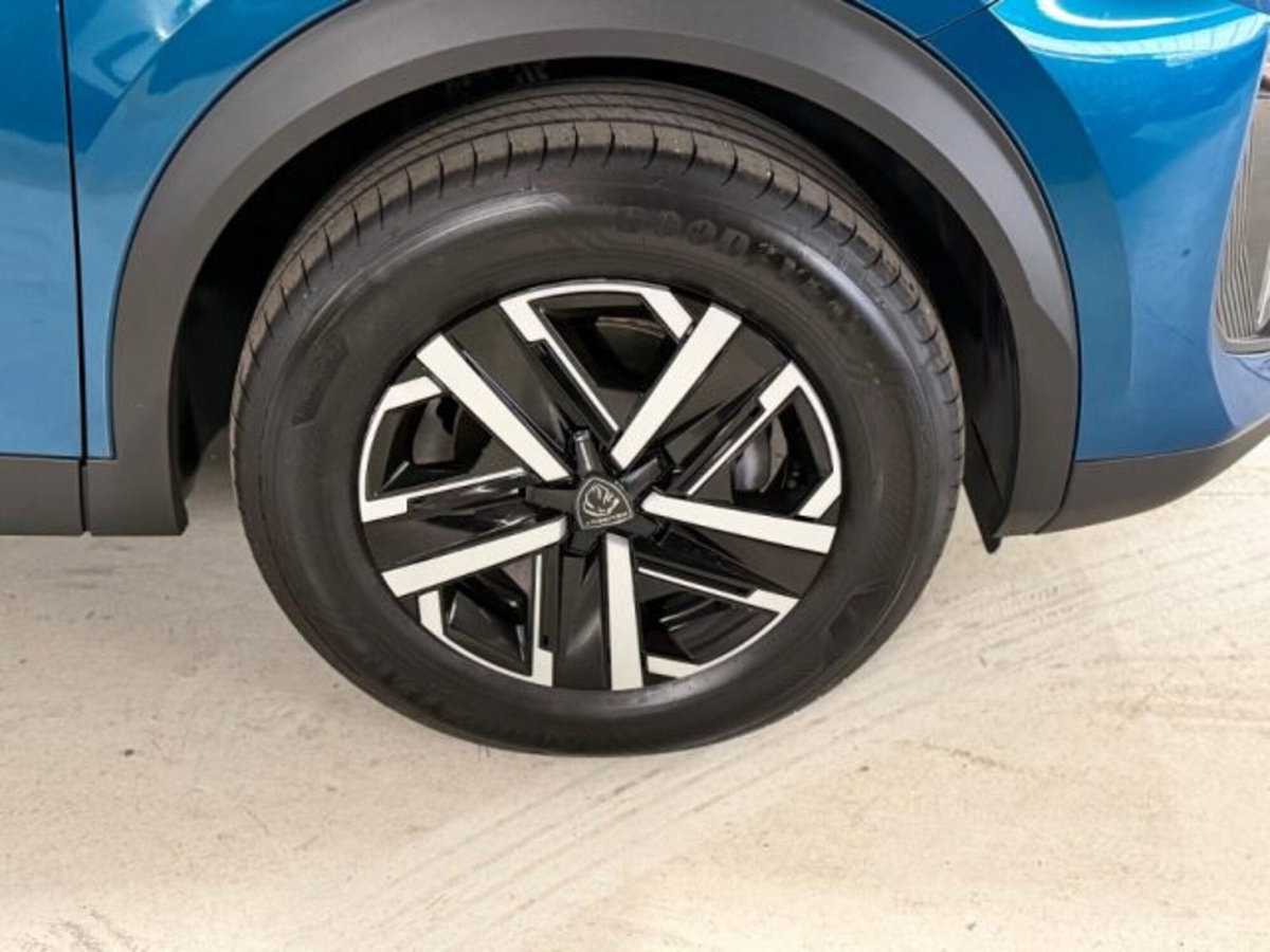 Peugeot 2008 1.2 puretech Style s&s 100cv (9)