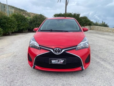 Toyota Yaris 1.0 5 porte Cool (4)