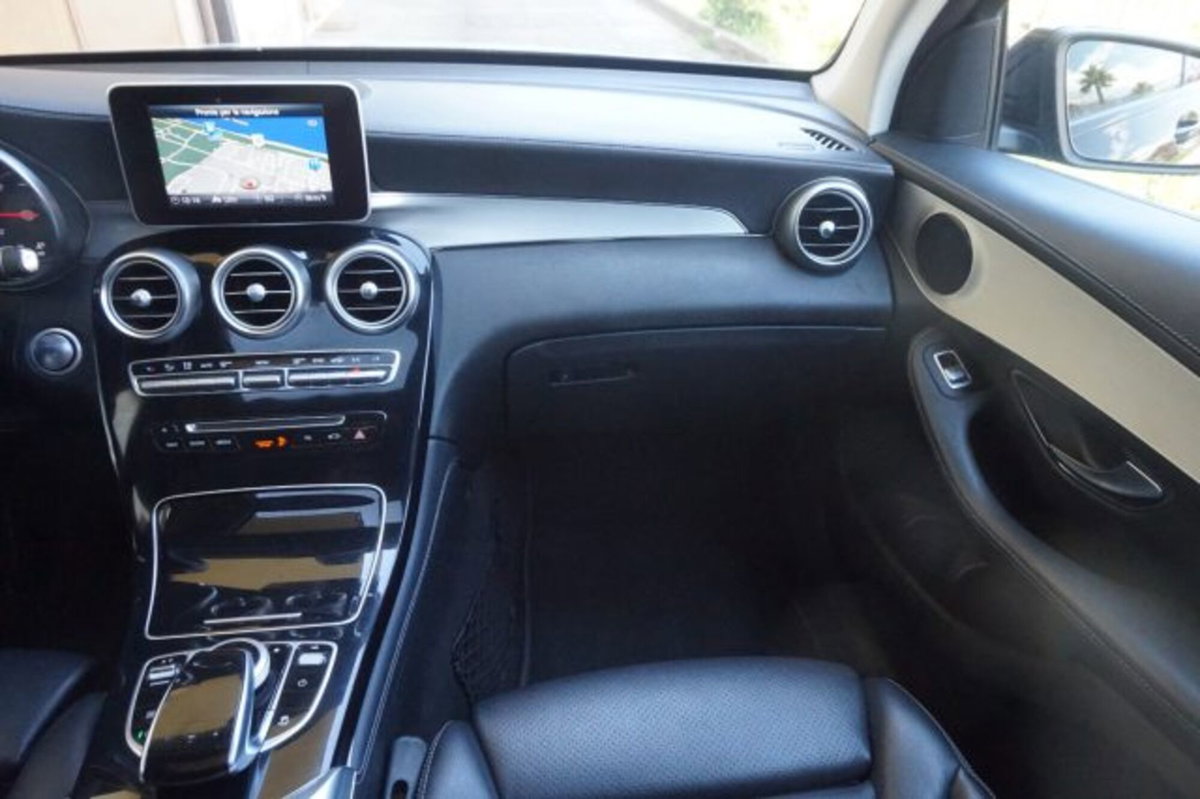 Mercedes-Benz GLC Coupé 220 d 4Matic Coupé Sport (15)