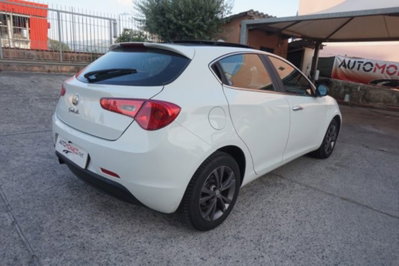 Alfa Romeo Giulietta 1.6 JTDm-2 Progression c/CL (6)