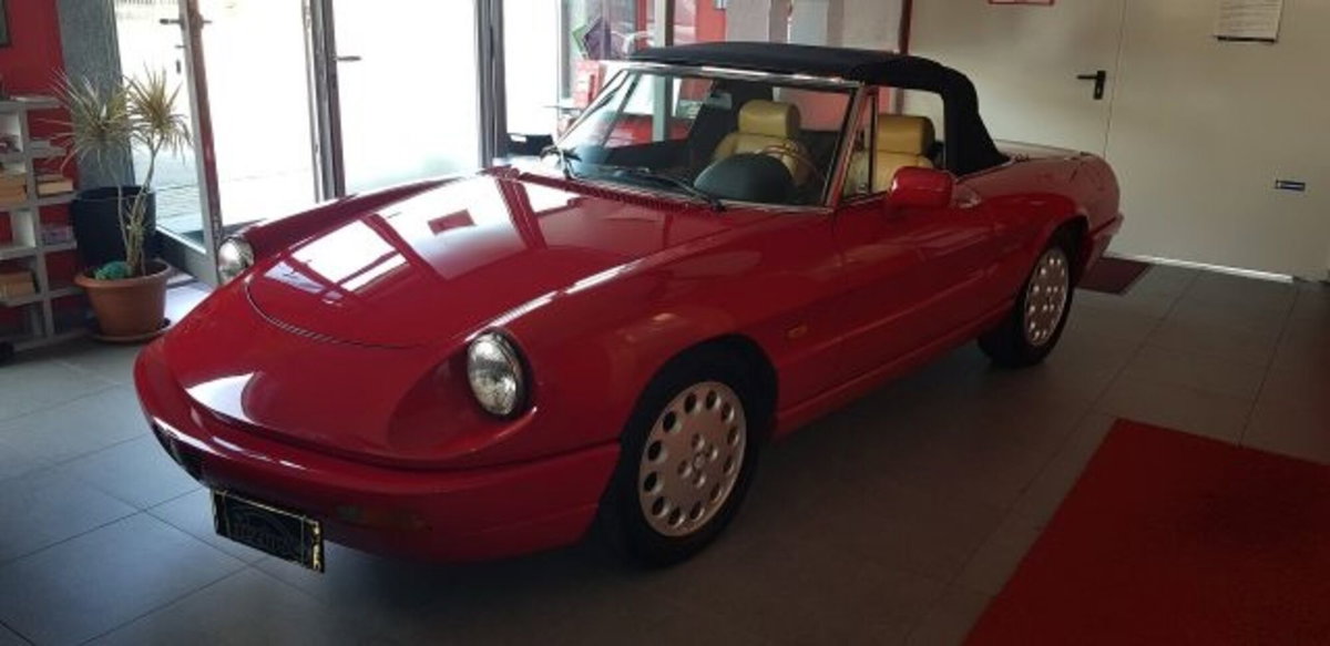 Alfa Romeo Spider 2.0i (10)