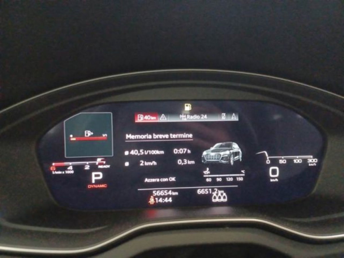 Audi Q5 40 TDI 204 CV quattro S tronic Business (4)