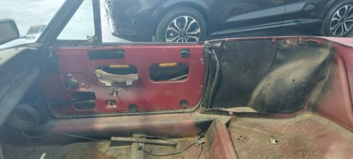 Fiat 124 spider 124 spider 1.4 MultiAir America (10)