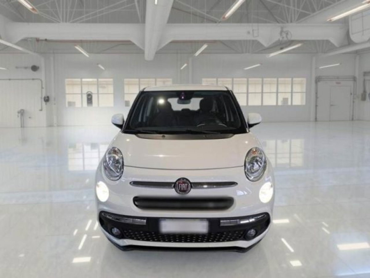 Fiat 500L 1.3 Multijet 95 CV Dualogic Lounge (5)