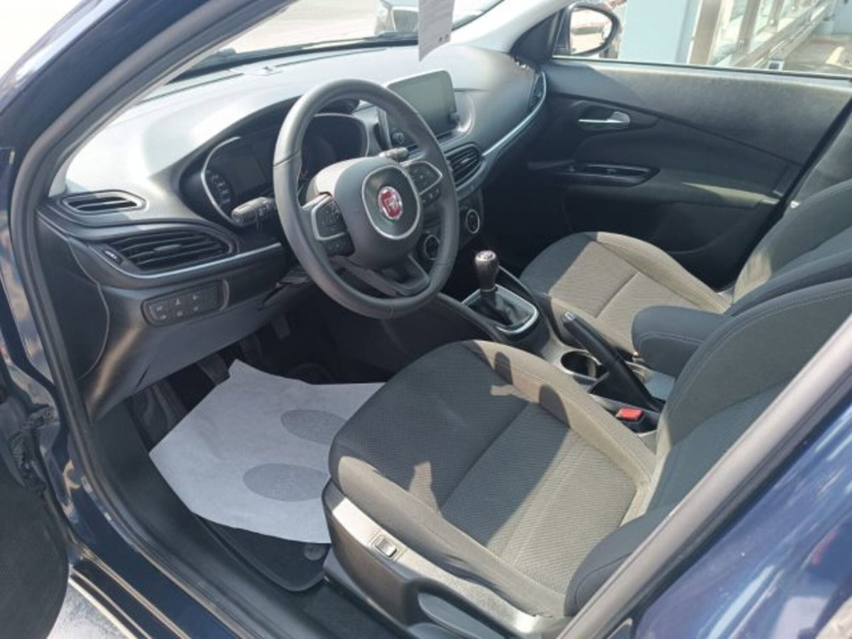 Fiat Tipo Station Wagon Tipo 1.3 Mjt S&S SW Easy Business (9)