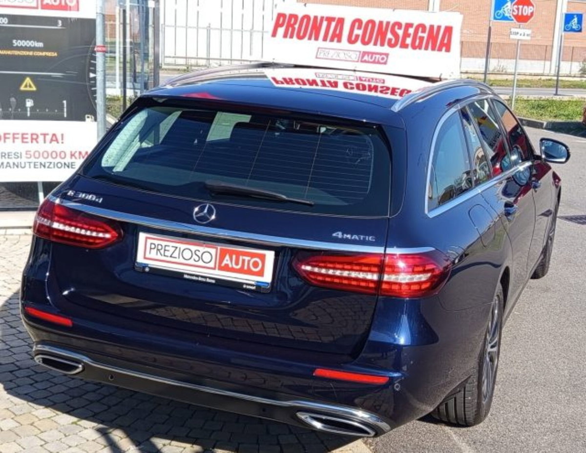 Mercedes-Benz Classe E Station Wagon 300 de Auto EQ-Power Business Sport (11)