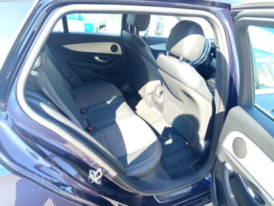Mercedes-Benz Classe E Station Wagon 300 de Auto EQ-Power Business Sport (7)
