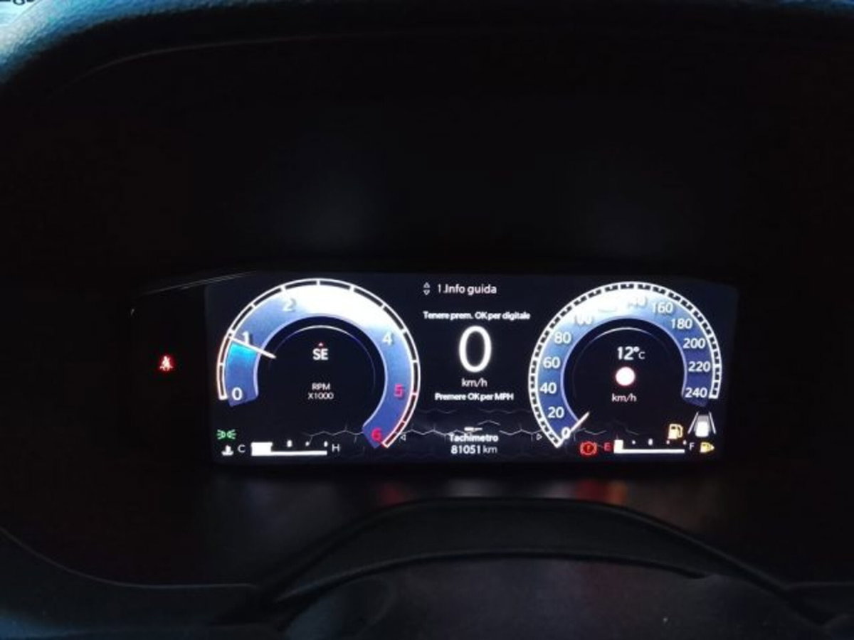 Jeep Compass 1.6 Multijet II 2WD Limited (11)