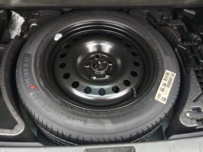 Jeep Renegade 1.3 T4 DDCT Limited (6)