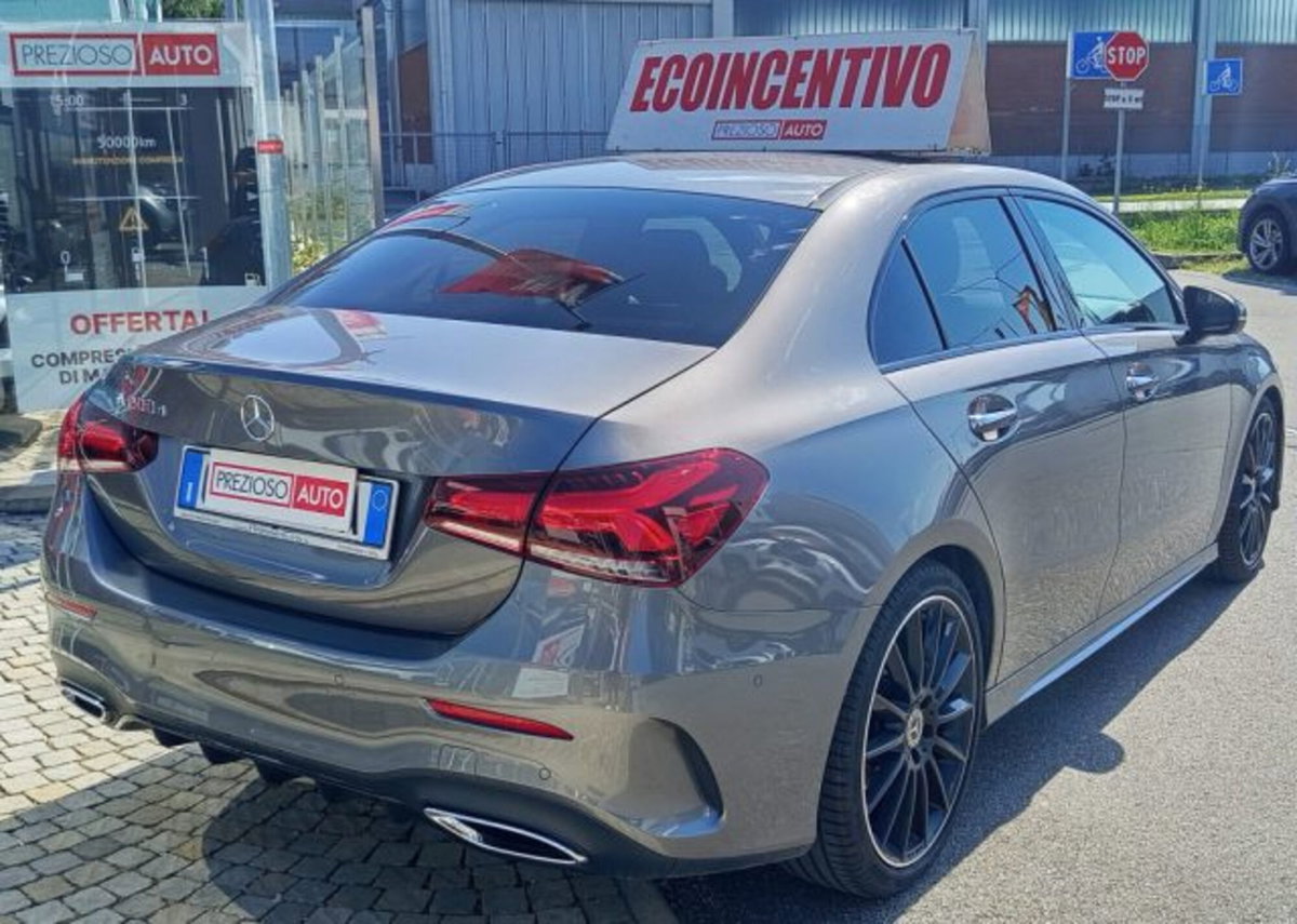 Mercedes-Benz Classe A Sedan 200 d AMG Line Premium Plus auto (4)