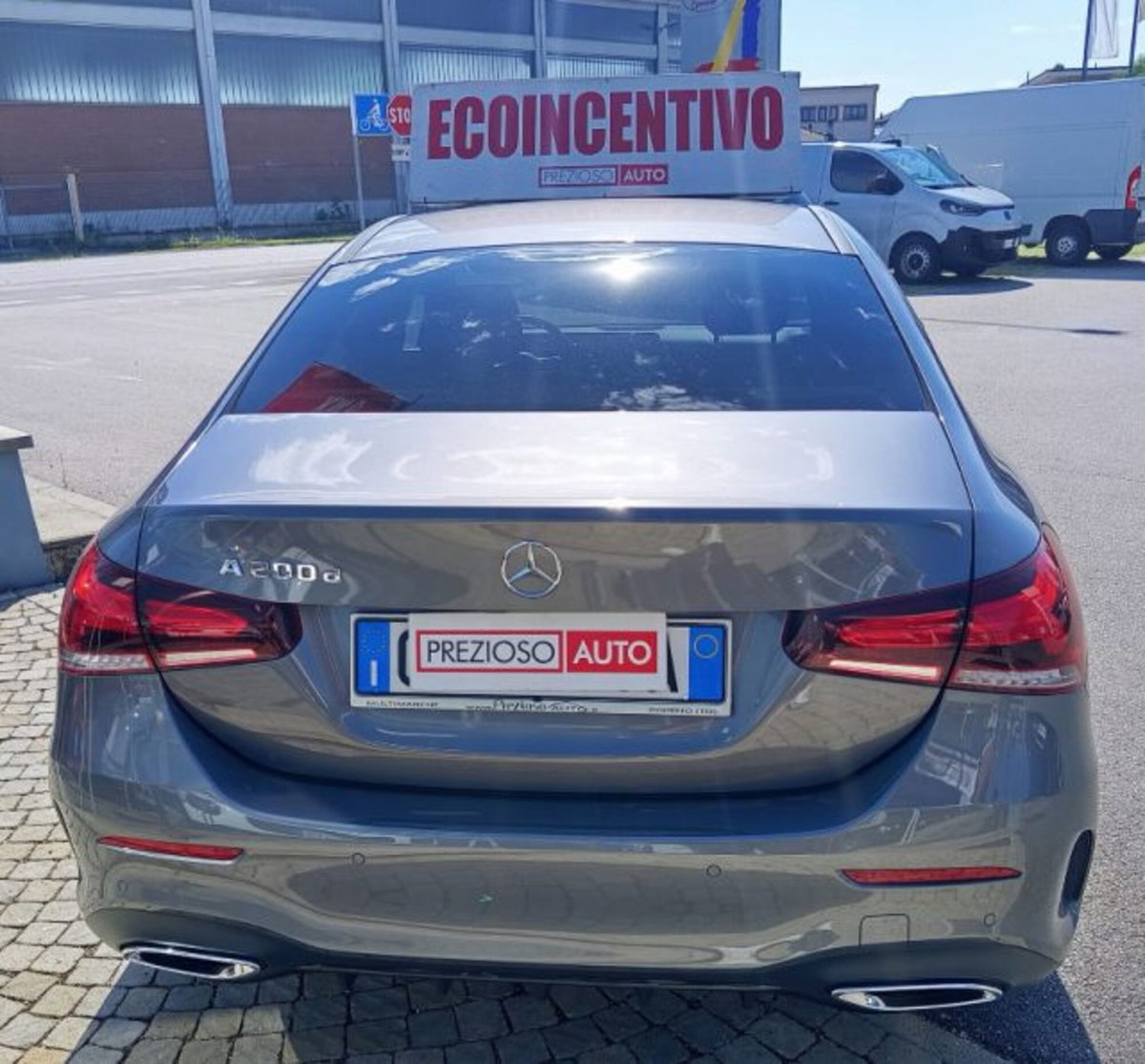 Mercedes-Benz Classe A Sedan 200 d AMG Line Premium Plus auto (6)