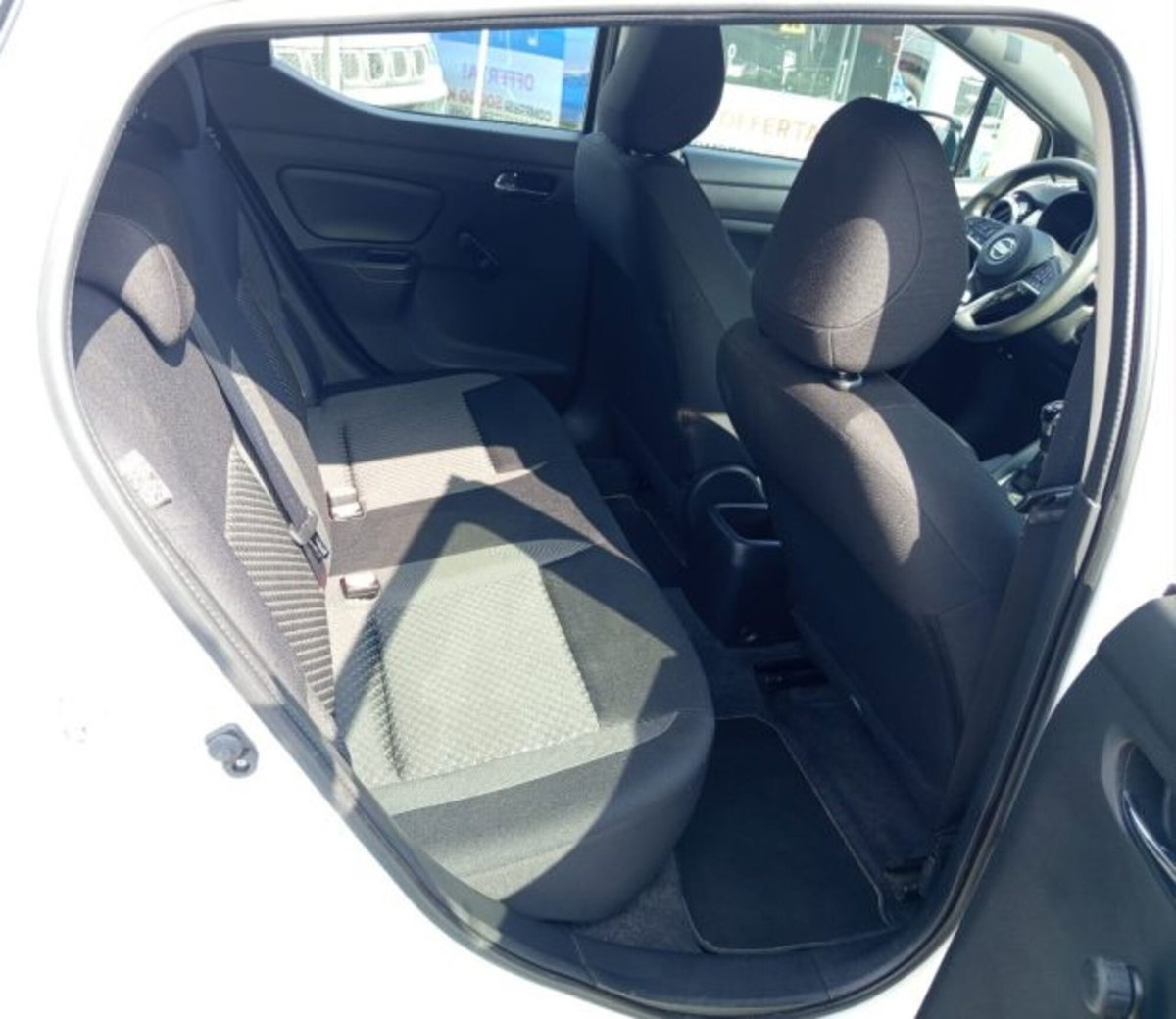 Nissan Micra IG-T 100 Xtronic 5 porte Acenta (18)