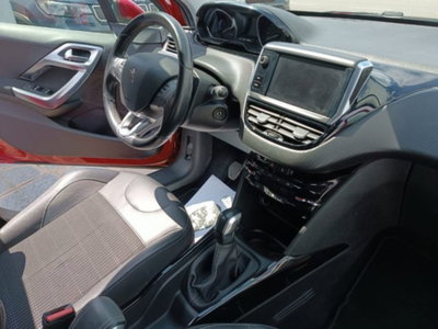 Peugeot 2008 100 Allure (7)