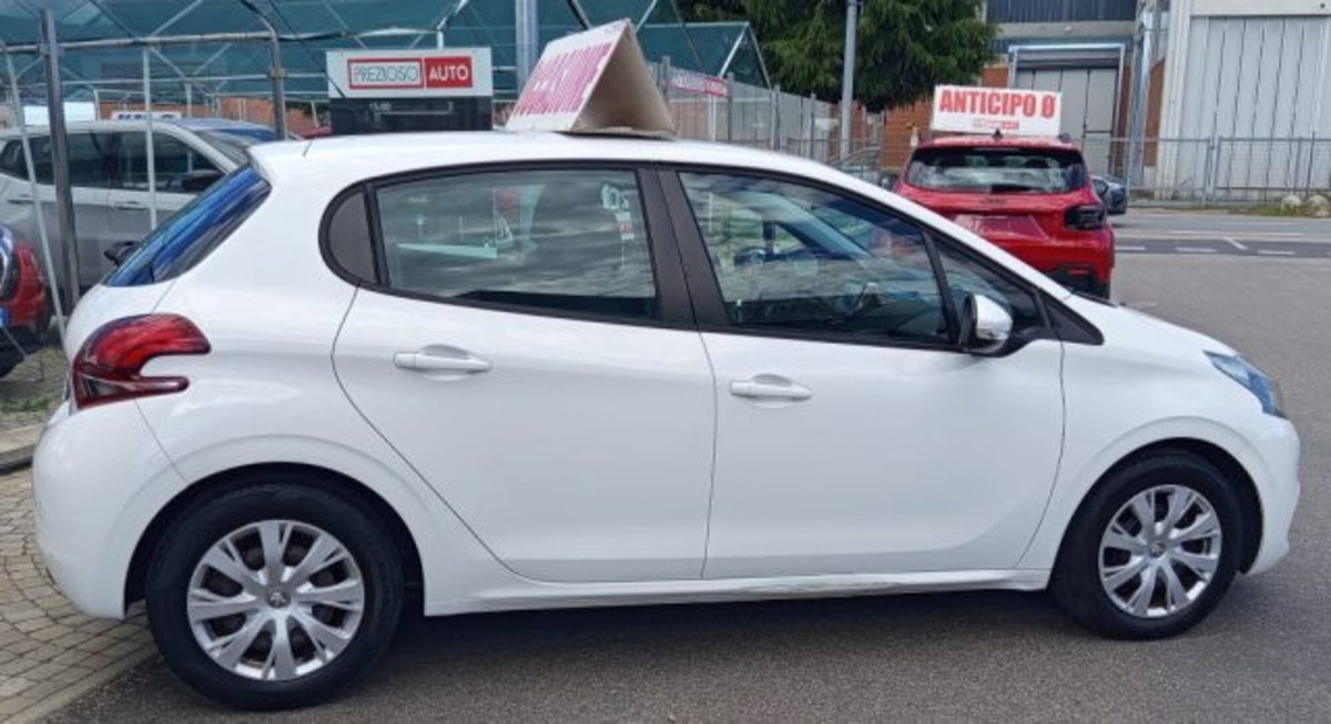 Peugeot 208 HDi 68 CV 5 porte Active (5)