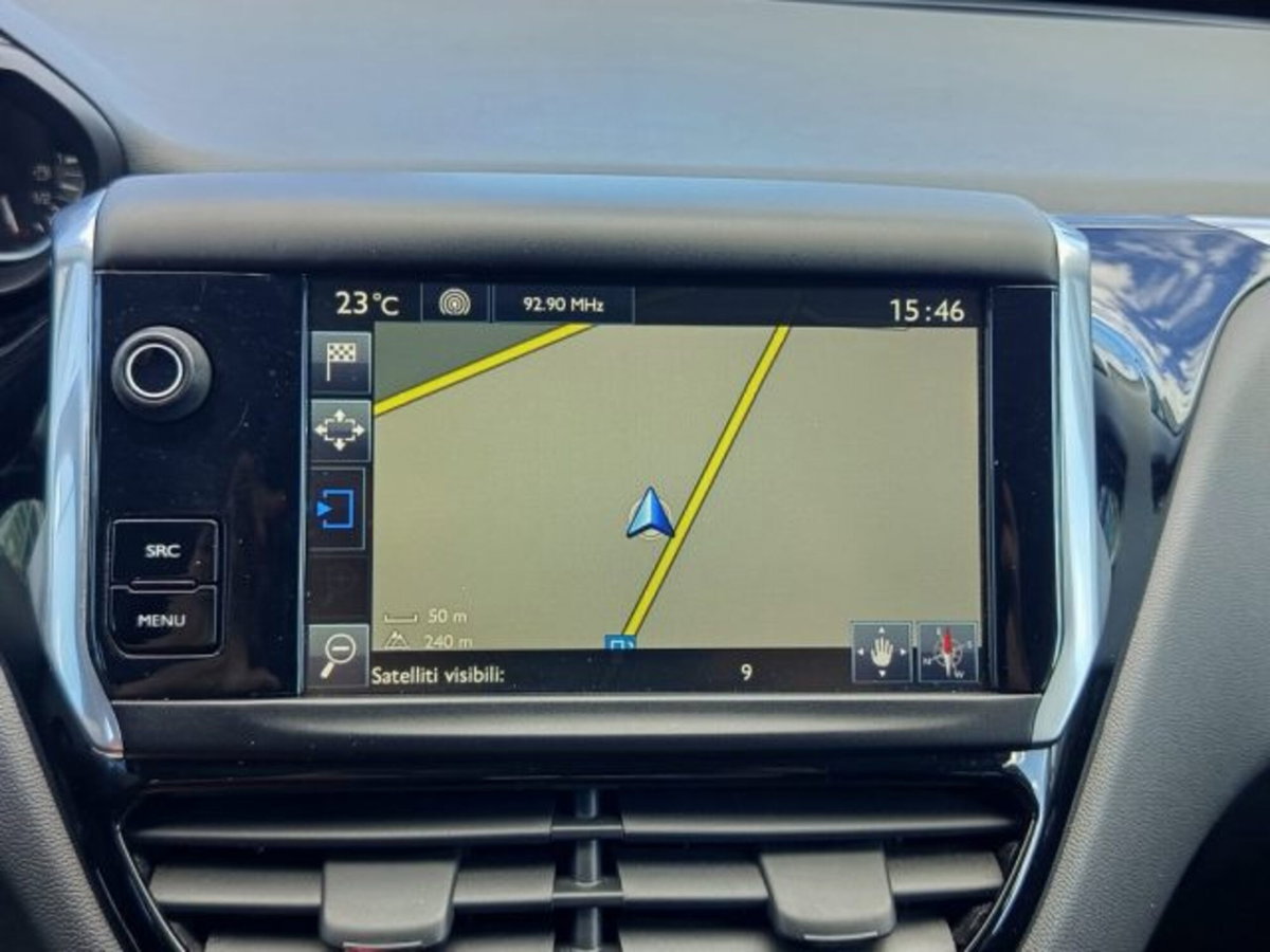 Peugeot 208 HDi 68 CV 5 porte Active (8)