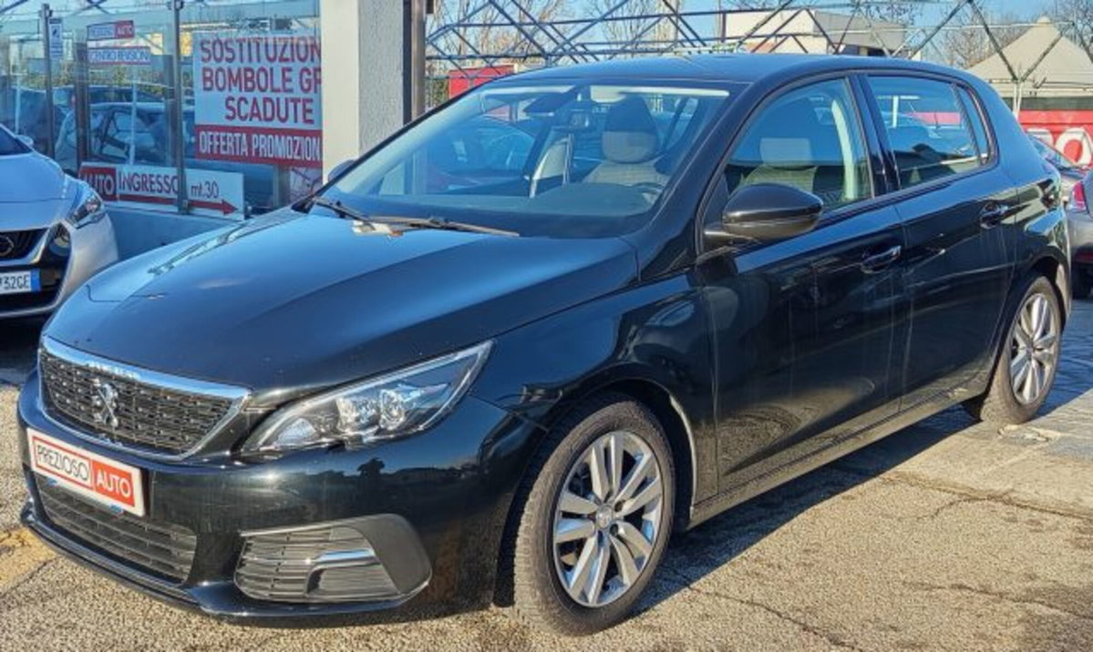Peugeot 308 PureTech Turbo 130 S&S Active Pack (2)