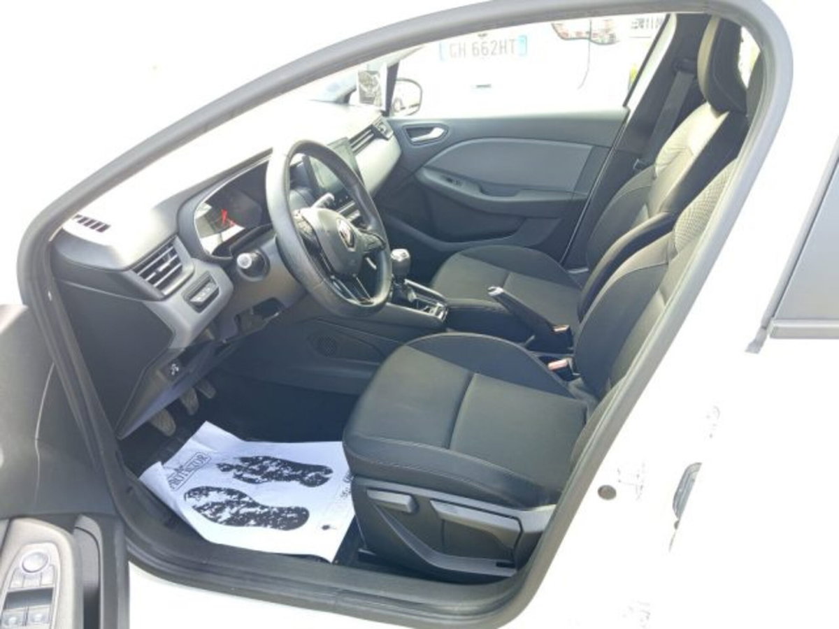 Renault Clio TCe 12V 100 CV GPL 5 porte Business (10)