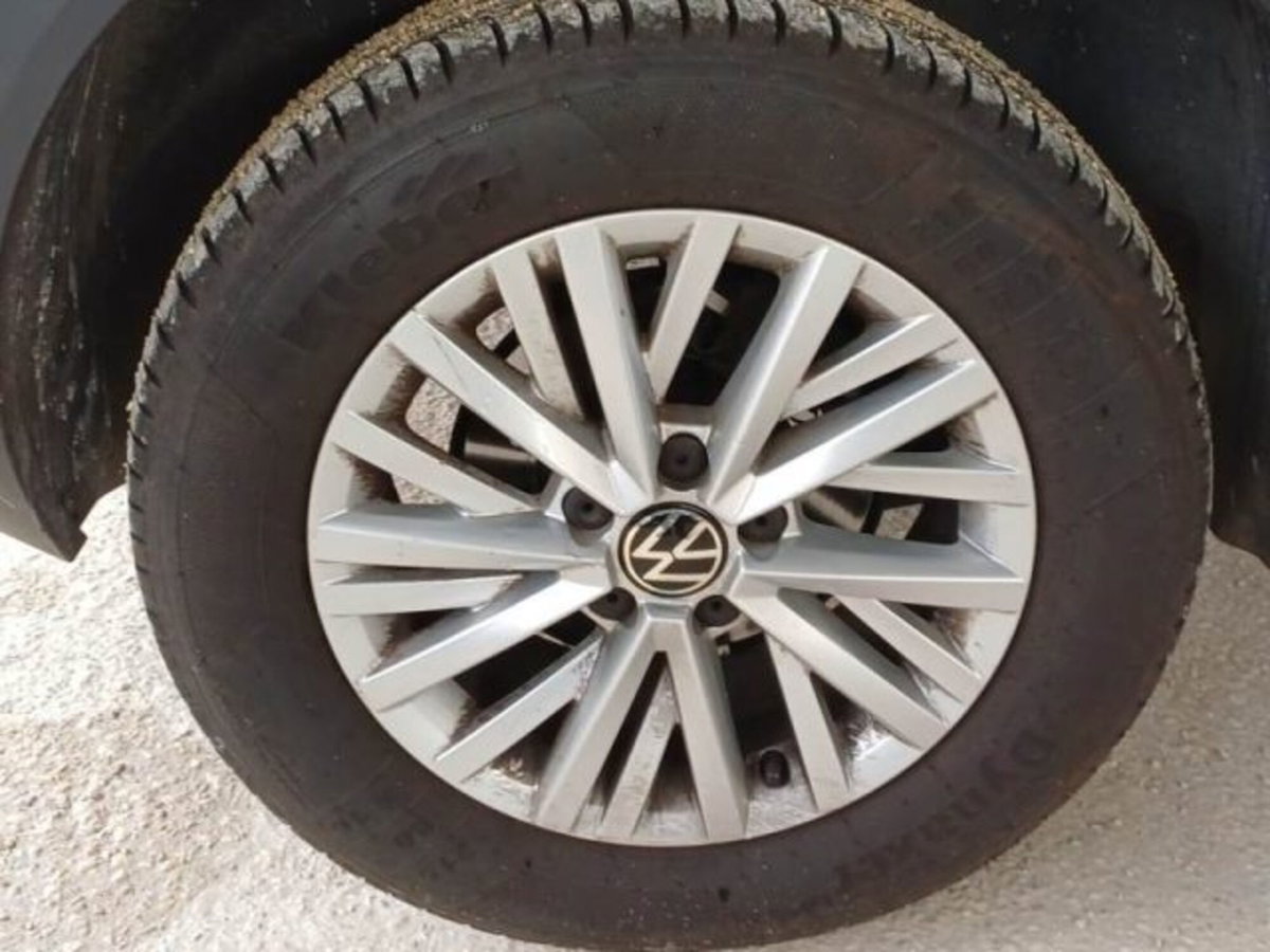 Volkswagen T-Roc 1.0 TSI Business BlueMotion Technology (12)
