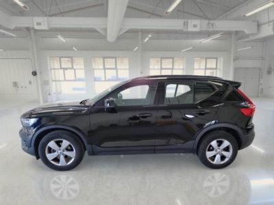 Volvo XC40 T2 Momentum Core (5)