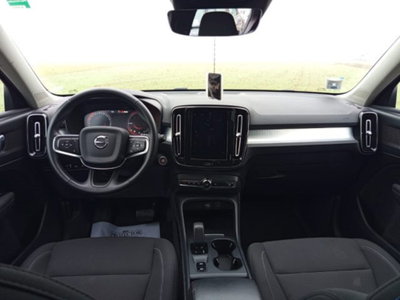 Volvo XC40 T4 Recharge Plug-in Hybrid R-design (16)