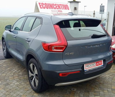 Volvo XC40 T4 Recharge Plug-in Hybrid R-design (17)