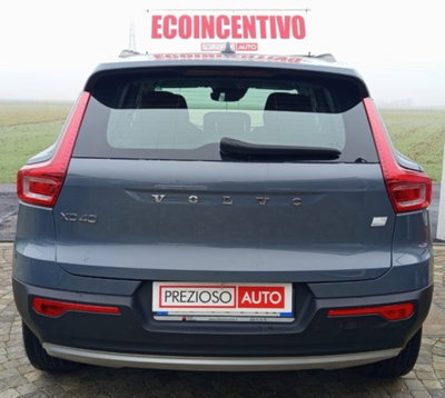 Volvo XC40 T4 Recharge Plug-in Hybrid R-design (3)