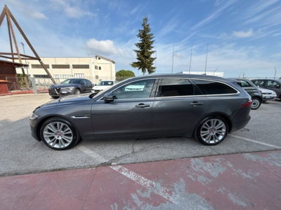 Jaguar XF Sportbrake 2.0 D 240 CV AWD aut. Prestige (4)