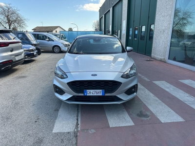 Ford Focus 1.0 EcoBoost 125 CV Start&Stop ST Line (2)