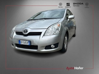 Toyota Corolla Verso 2.2 16V D-4D DPF usata
